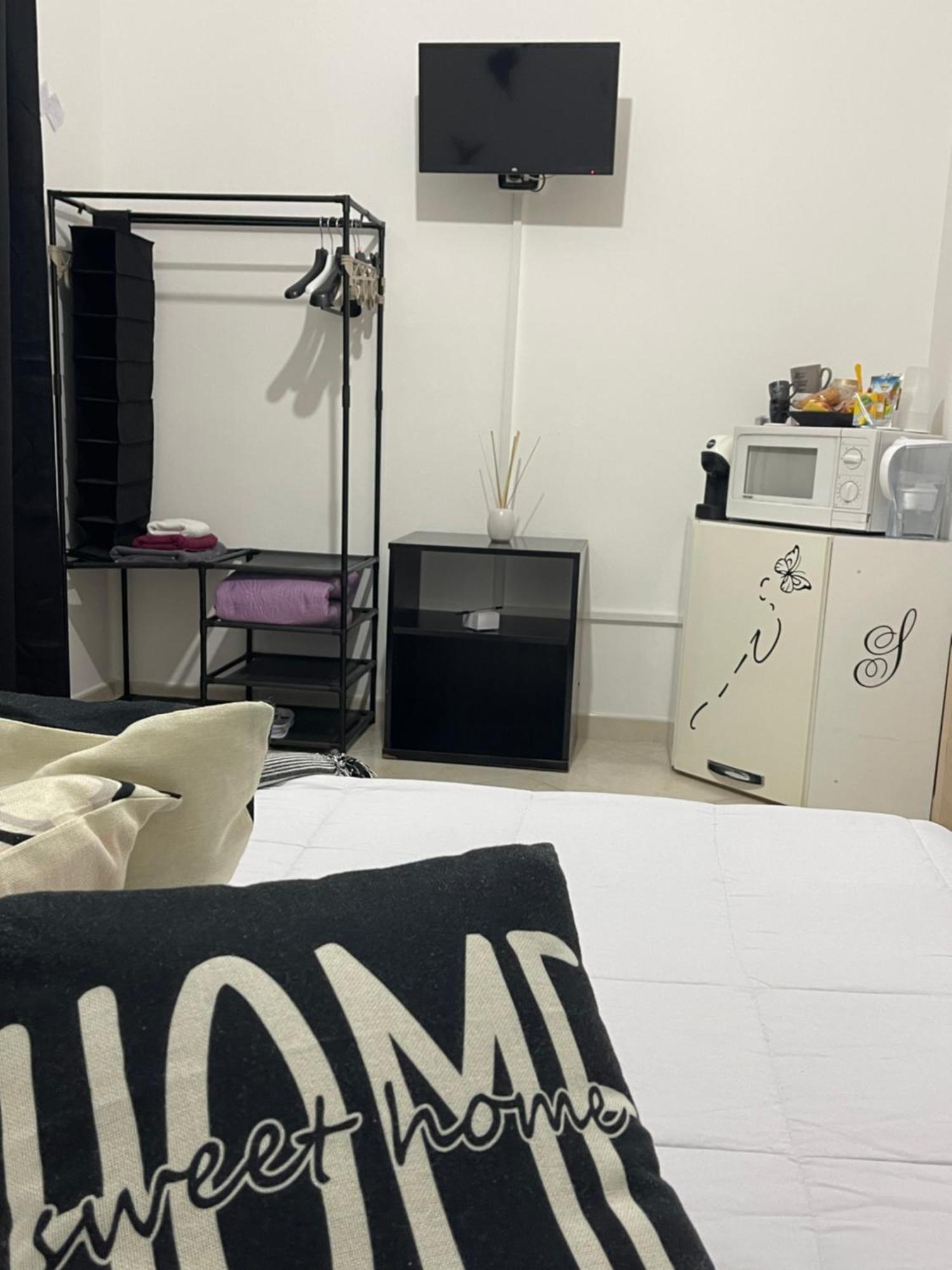 Camere Aeroporto Cagliari Elmas Экстерьер фото